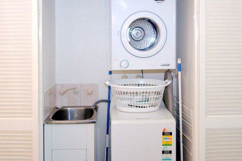 Cable Beach Apartments - Accommodation Perth 4