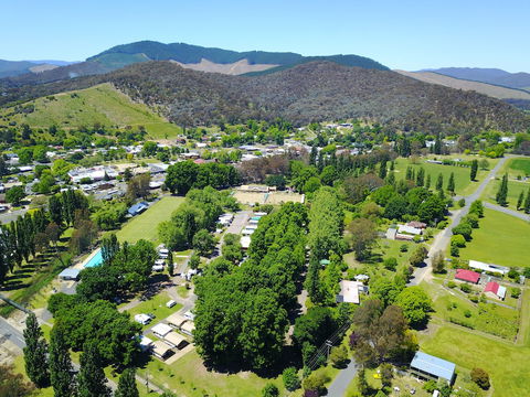 Myrtleford Holiday Park - Perth Resorts 0