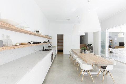 A PERFECT STAY - Coonanga Beach House - Accommodation Perth 4