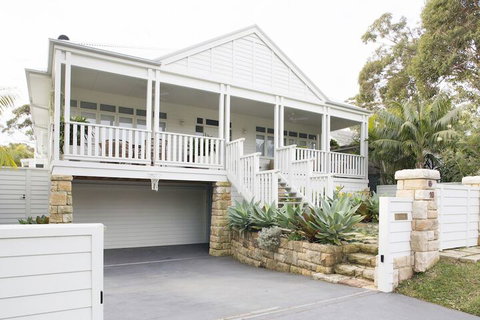 A PERFECT STAY - Coonanga Beach House - Accommodation Perth 1