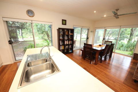 Trial Bay Eco Lodge 2 Pandanus - Accommodation Perth 3