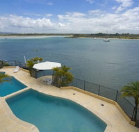 Commodore - Accommodation Perth