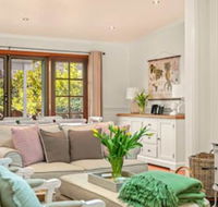 Frangipani House - Perth Resorts