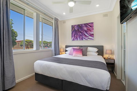 Mayfield Short Stay Apartments - Accommodation Perth 1