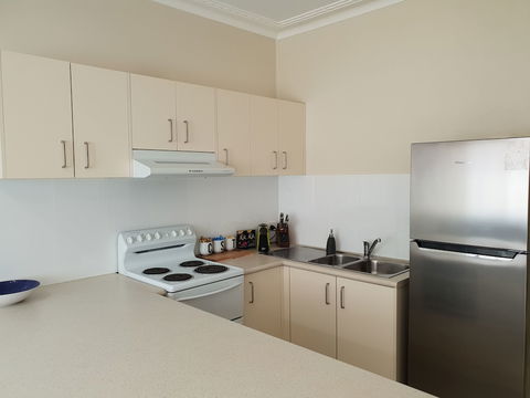 Mayfield Short Stay Apartments - Accommodation Perth 5
