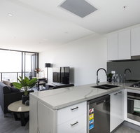 Panoramic Views AMAZING Location Brand New - Perth Resorts
