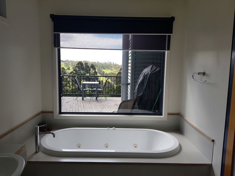 River Vineyard Retreat - Accommodation Perth 1