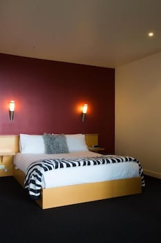 River Vineyard Retreat - Accommodation Perth 6