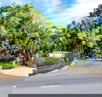 Oasis 8 Paradise at Palm Cove - Perth Resorts