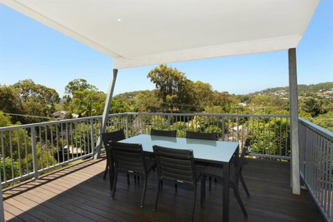 224 Centenary Heights Road Coolum Beach 500 Dollar Bond Linen Included - Accommodation Perth 7