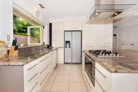 11 Dalmor Court Coolum Beach Pet Friendly Linen Supplied 500 BOND - Accommodation Perth 6