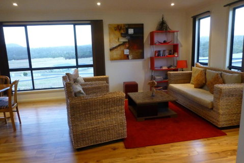 Hazards View Retreat - Accommodation Perth 2