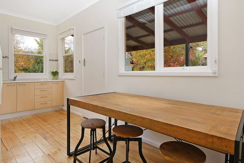 Blue Wren Cottage 3 Bedroom 2 Bath - Accommodation Perth 4