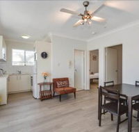 Surf Side Palms 12 - Accommodation Perth