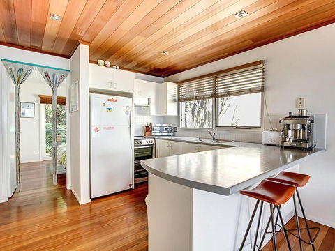 The Shack - Accommodation Perth 3