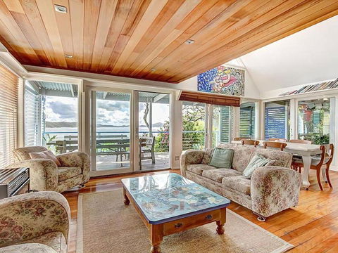 The Shack - Accommodation Perth 1