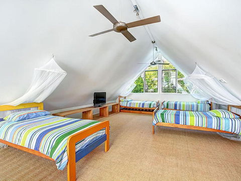 The Shack - Accommodation Perth 2
