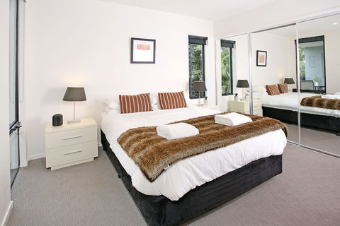 Back Of The Block Bulimba - Accommodation Perth 1