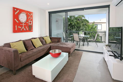 Back Of The Block Bulimba - Accommodation Perth 4