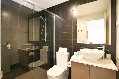 Back Of The Block Bulimba - Accommodation Perth 3