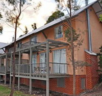 Villa Executive 2br Valley Views Resort Condo located within Cypress Lakes Resort nothing is more central - Accommodation Perth
