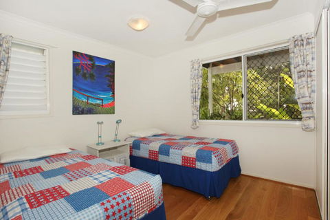Unit 1 On The Park Coolum Beach - Perth Resorts 5