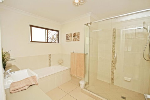 22 Sorrento Avenue Coolum Beach Linen Supplied PET FRIENDLY 500 BOND - Accommodation Perth 1