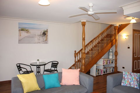 Birchgrove Terrace Unit 6 - Accommodation Perth 1