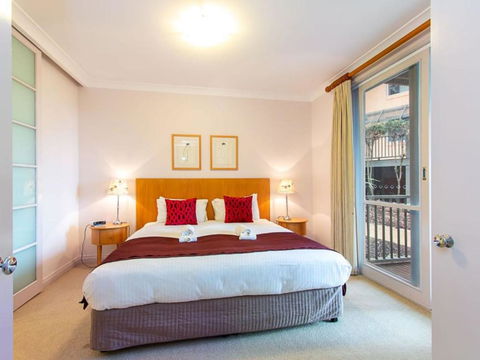 Villa Spa Executive 1br Burgundy Resort Condo Located Within Cypress Lakes Resort (nothing Is More Central) - Accommodation Perth 5