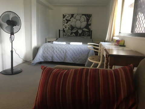 Nerang 66 House - Accommodation Perth 3