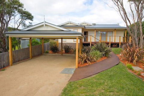 Monterey - Perth Resorts 7