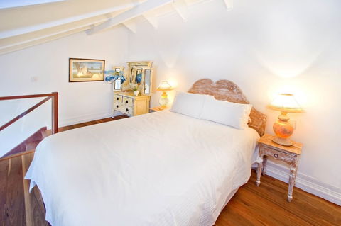 TRANQUILO BEACH HOUSE - Accommodation Perth 2