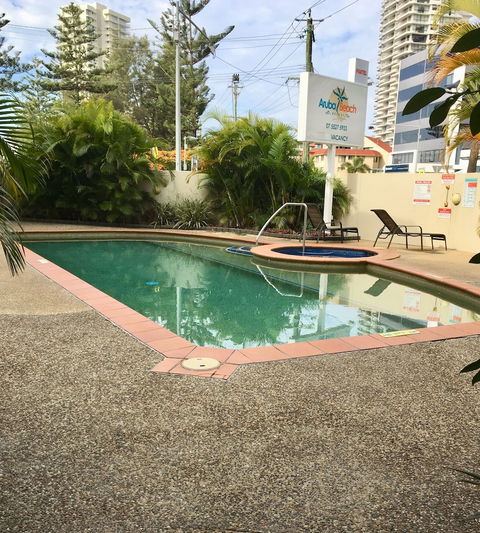Broadbeach Private Apt With CHA - Accommodation Perth 3