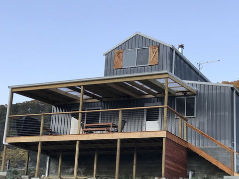 Derby Digs Barn - Perth Resorts 3