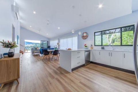 Hillside Haven Airlie Beach - Accommodation Perth 0