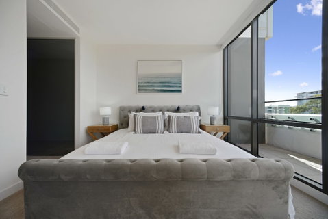 Brand New Fully Furnished Apartment Near Macquarie Centre - Accommodation Perth 3