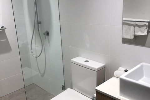 Mid City Apartment - Perth Resorts 3