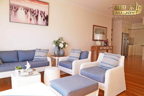 AUJOY 4 Bed Townhouse Glen Waverley - Accommodation Perth 7