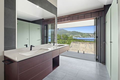Mandalay Luxury Retreat - Perth Resorts 5