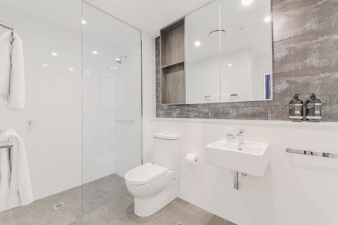 1 Bedroom Modern Apartment In Chatswood - Accommodation Perth 4