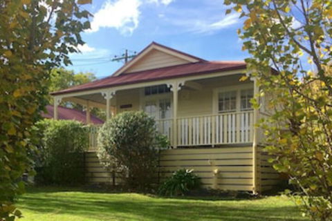 Brentwood Cottage - Accommodation Perth 0