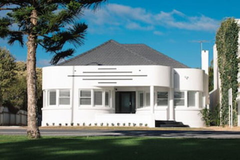 Deco Beach Luxury Apartments - Accommodation Perth 0