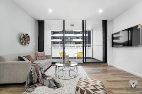Olympic Park 2bed 2bath+parking Nop002 1 - Accommodation Perth 0