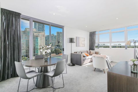 2 Bedroom Modern Apartment In Chatswood - Accommodation Perth 6