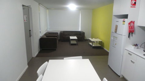 Unilodge At UC Short Stays - Accommodation Perth 6