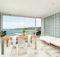 Waterfront Garden Apartment - Perth Resorts