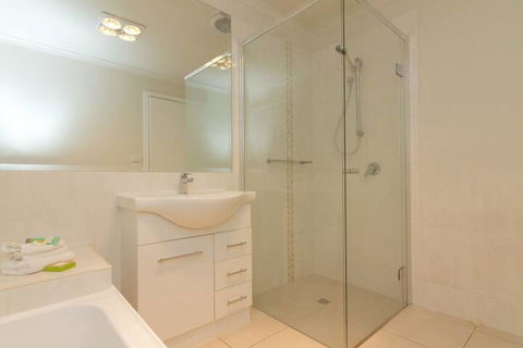 Alrima Lodge Bright - Perth Resorts 6