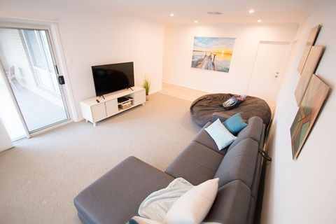Serenity Murray River - Perth Resorts 1