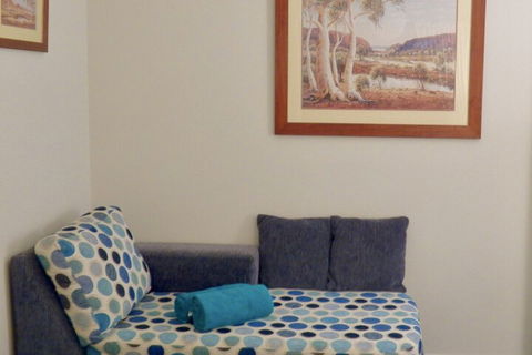 Essendon North B&B - Perth Resorts 6