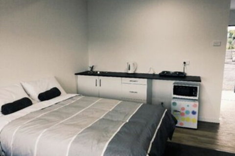 The Surfside Beaumaris - Accommodation Perth 0